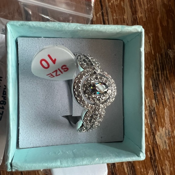 Jewelry - Bomb party ring
